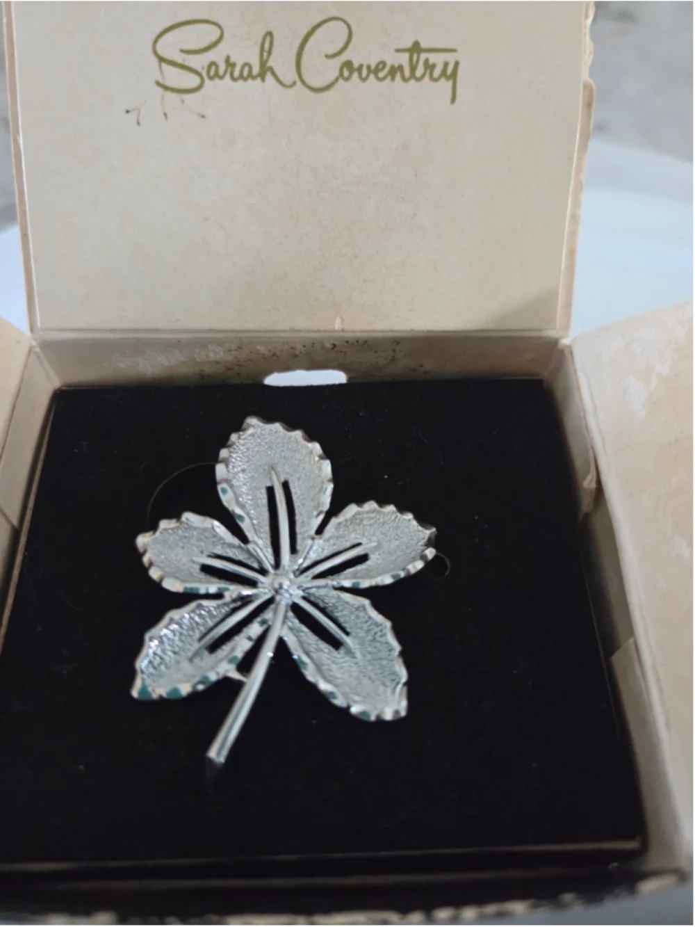 Vintage Sarah Coventry Silver Toned Brooch and Earring Set, One Size